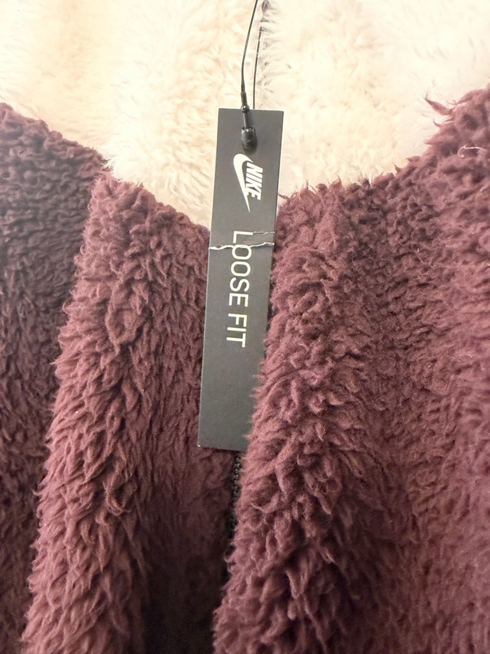 NWT Nike Heritage Sherpa Bomber Jacket - Burgundy Crush - Women’s XXL - Picture 3 of 5